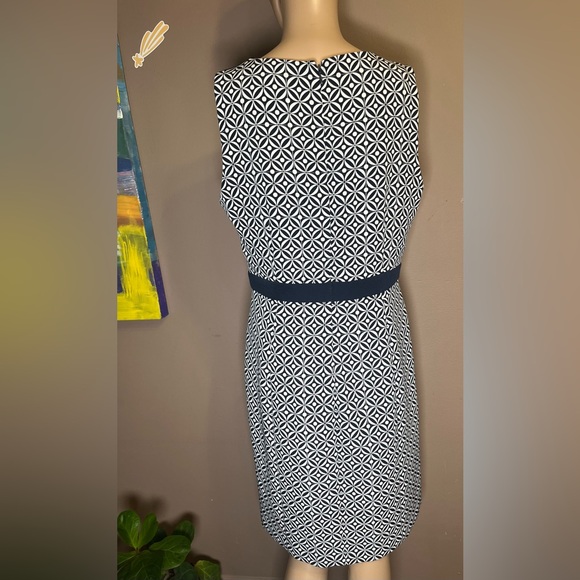 Tommy Hilfiger Women Sleeveless High Neck Colorblock Pockets Sheath Mini Dress 8 - Picture 9 of 17